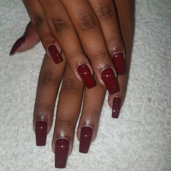 Fast and Beautiful Stickon Nails